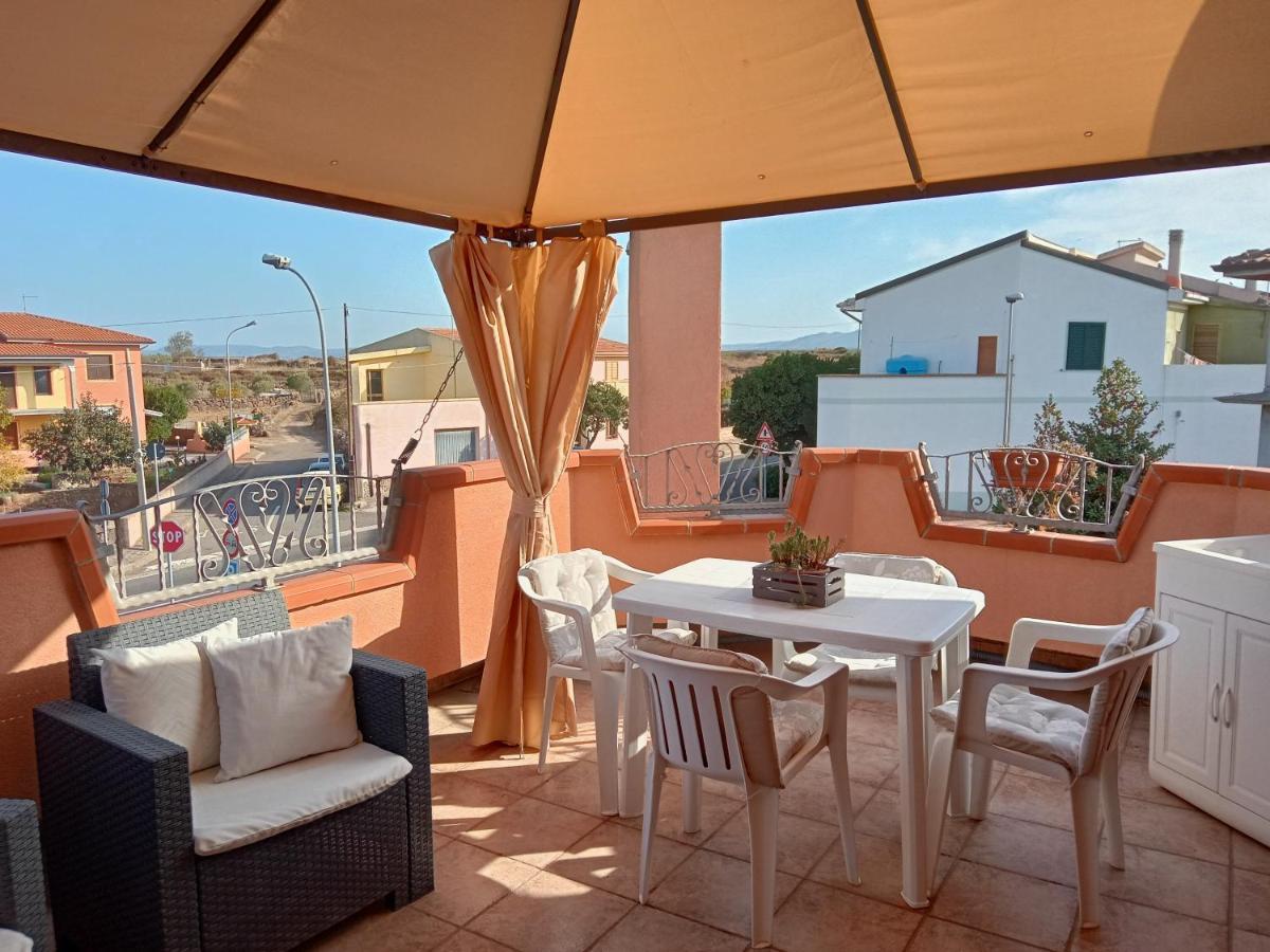 Casa Vacanza Le 2 Isole Suni Dış mekan fotoğraf